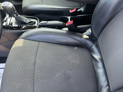 Used 2018 Buick Encore Preferred image 24