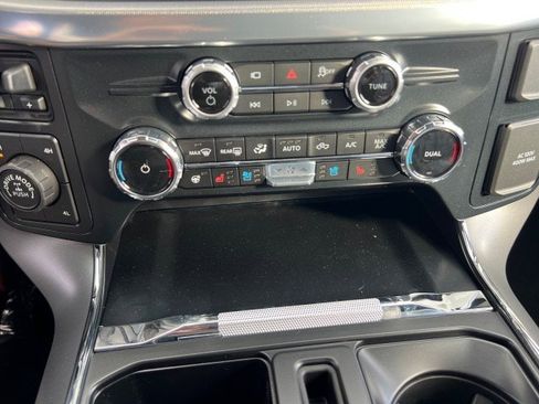 New 2025 Ford F150 Lariat w/ Equipment Group 501A Mid image 13