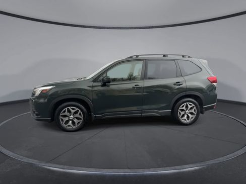 Certified 2023 Subaru Forester Premium image 5