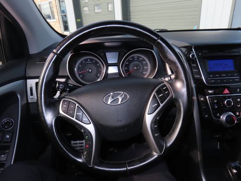 Used 2013 Hyundai Elantra GT w/ Touch & Go Pkg image 45