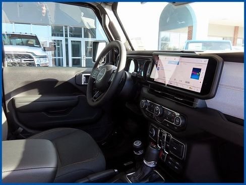 New 2026 Jeep Gladiator Willys image 9