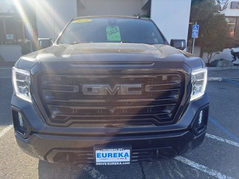 Used 2021 GMC Sierra 1500 AT4 w/ Technology Package image 29