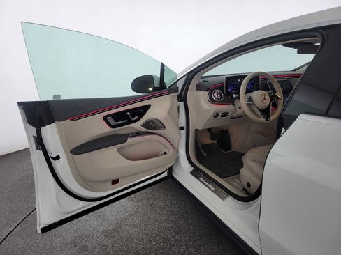 Used 2023 Mercedes-Benz EQS 450+ Sedan image 21