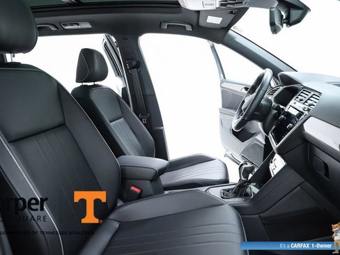 Used 2024 Volkswagen Tiguan SE R-Line FWD image 36
