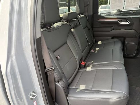Used 2025 GMC Sierra 1500 Denali w/ Denali Reserve Package AWD/4WD image 27