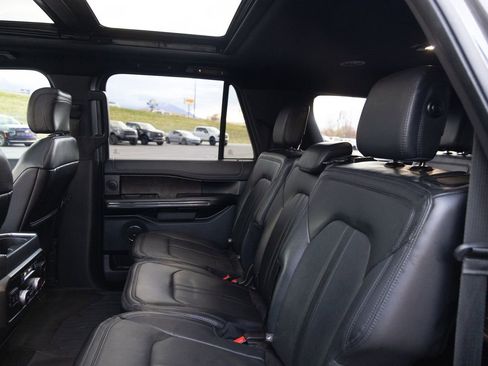 Used 2020 Ford Expedition Max Limited image 17