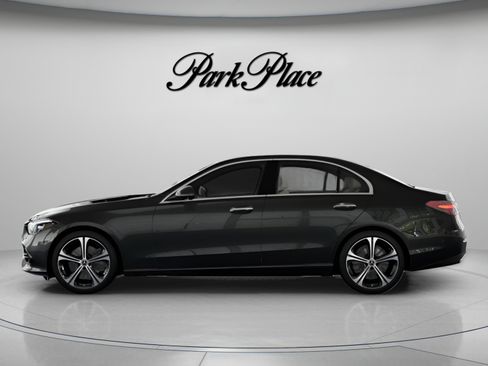 Used 2026 Mercedes-Benz C 300 Sedan image 6