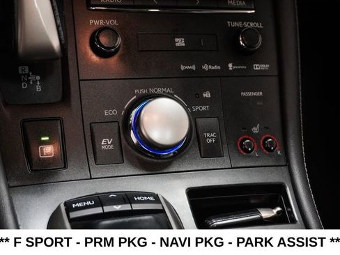 Used 2015 Lexus CT 200h image 29