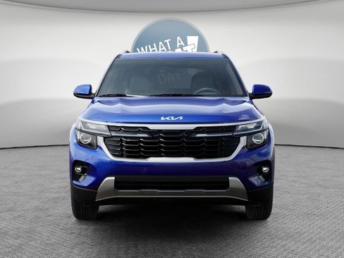 New 2026 Kia Seltos S AWD/4WD image 2