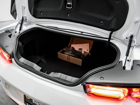 Used 2022 Chevrolet Camaro ZL1 image 86