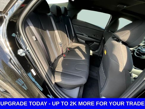 New 2026 Hyundai Elantra Sport FWD image 10