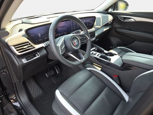 Used 2025 Buick Envision Sport Touring AWD/4WD image 17