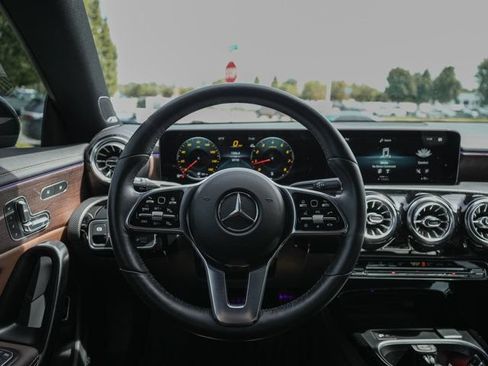 Certified 2023 Mercedes-Benz CLA 250 4MATIC image 17