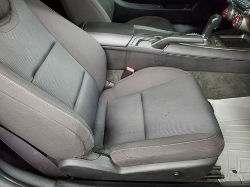 Used 2011 Chevrolet Camaro SS image 19