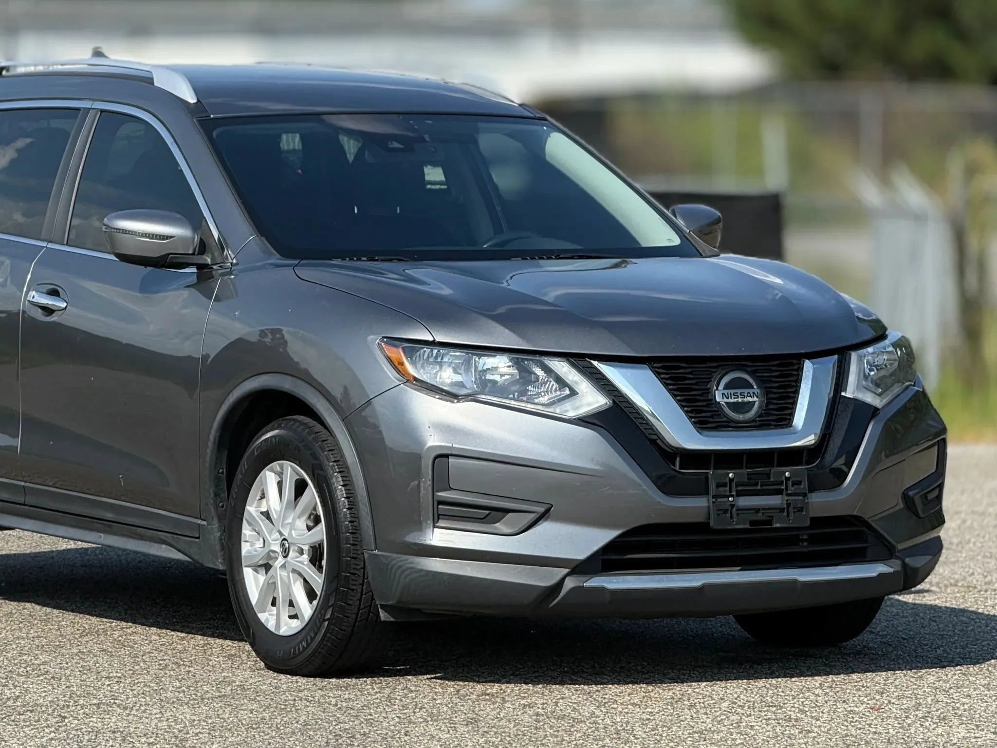 Used 2019 Nissan Rogue SV FWD image 15