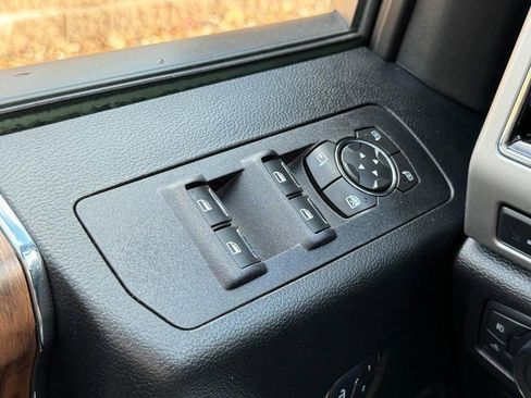 Used 2018 Ford F150 Lariat w/ Equipment Group 502A Luxury image 22