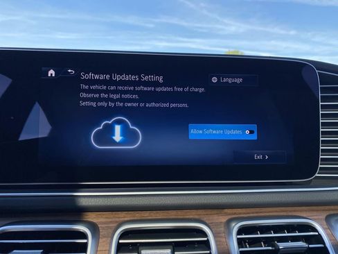New 2026 Mercedes-Benz GLE 580 4MATIC image 19