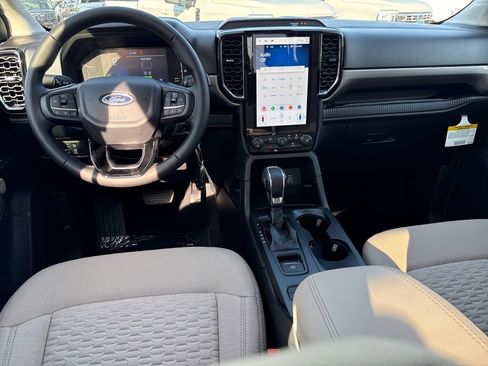 New 2025 Ford Ranger XLT w/ FX4 Off-Road Package image 5