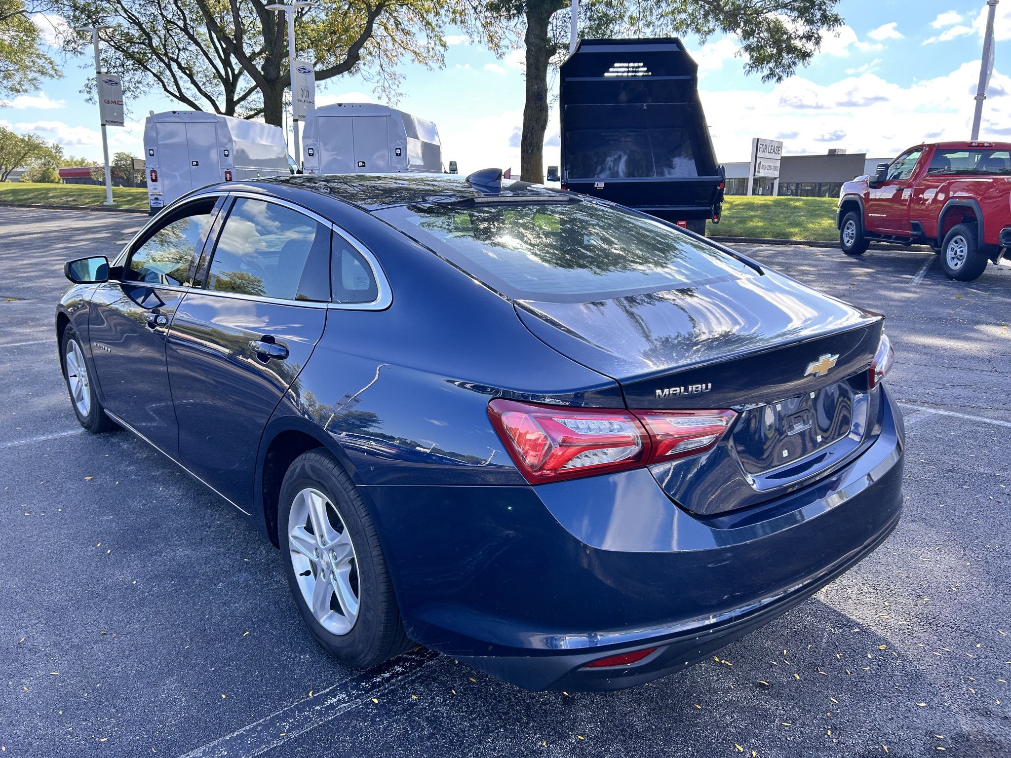 Used 2022 Chevrolet Malibu LT FWD image 7