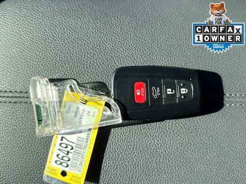 Used 2024 Toyota RAV4 XLE Premium image 31