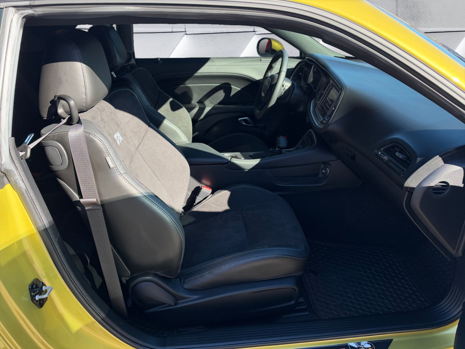 Used 2021 Dodge Challenger R/T Scat Pack RWD image 16