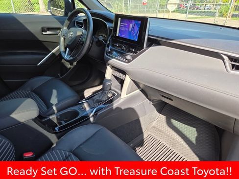 Certified 2023 Toyota Corolla Cross AWD Hybrid w/ Convenience Package image 14