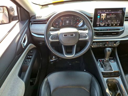 Used 2022 Jeep Compass Latitude w/ Convenience Group FWD image 21