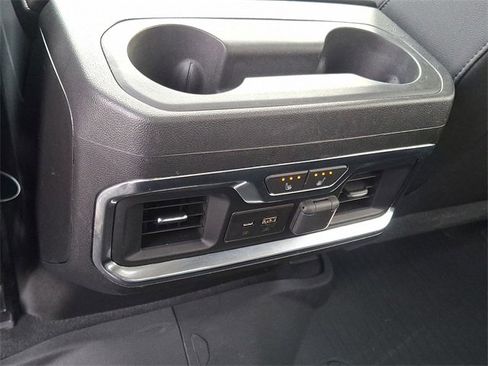 Used 2020 Chevrolet Silverado 2500 LTZ w/ LTZ Premium Package image 11