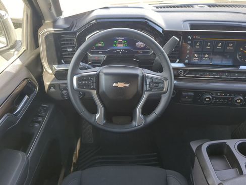 New 2025 Chevrolet Silverado 1500 LT image 16