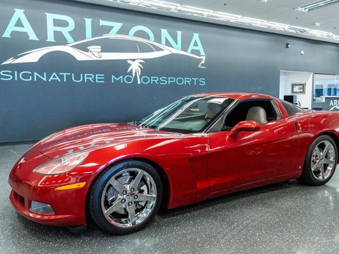 Used 2008 Chevrolet Corvette Coupe w/ Preferred Equipment Group RWD image 1