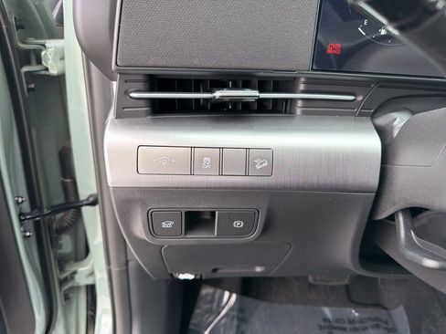 New 2026 Hyundai Kona Limited FWD image 22