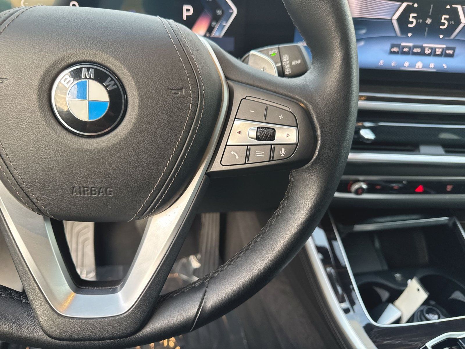 Used 2024 BMW X5 xDrive40i w/ Premium Package AWD/4WD image 41