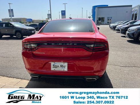 Used 2022 Dodge Charger SXT RWD image 7