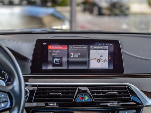 Used 2017 BMW 540i RWD image 30