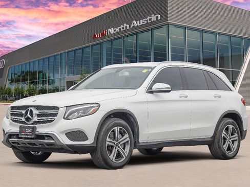 Used 2019 Mercedes-Benz GLC 300 4MATIC image 6