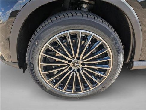 New 2026 Mercedes-Benz GLC 300 image 15