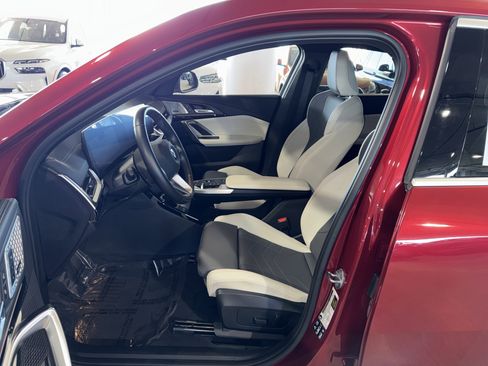Certified 2024 BMW X2 xDrive28i w/ Premium Package image 19
