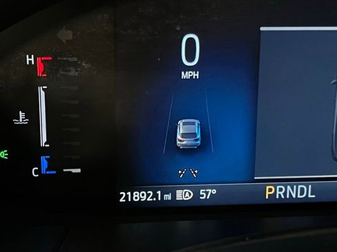 Used 2024 Ford Escape Active image 18