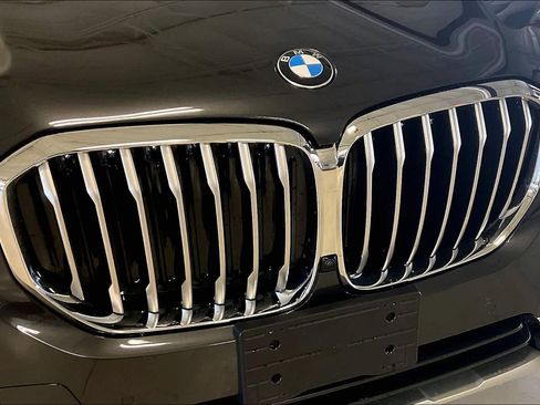 Certified 2023 BMW X5 xDrive40i w/ Premium Package image 30
