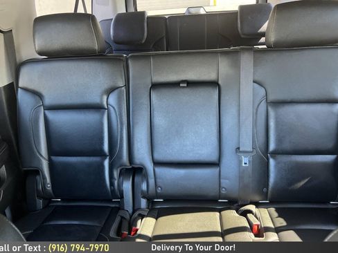 Used 2018 Chevrolet Suburban LT AWD/4WD image 22