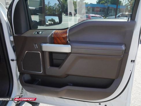 Used 2017 Ford F350 King Ranch w/ Tow Technology Bundle image 29