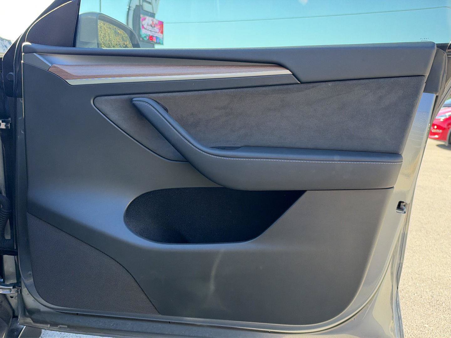 Used 2025 Tesla Model Y Performance AWD/4WD image 11