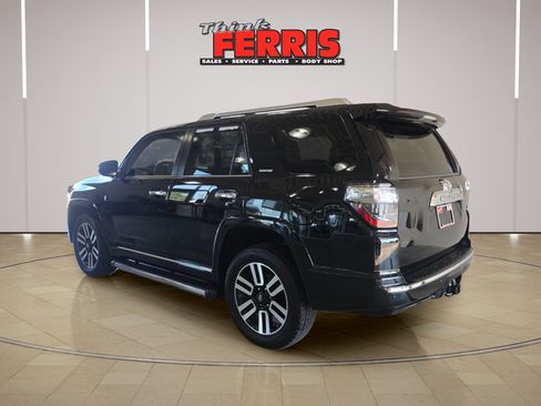 Used 2015 Toyota 4Runner Limited w/ Four Season Floor Mat Package AWD/4WD image 3