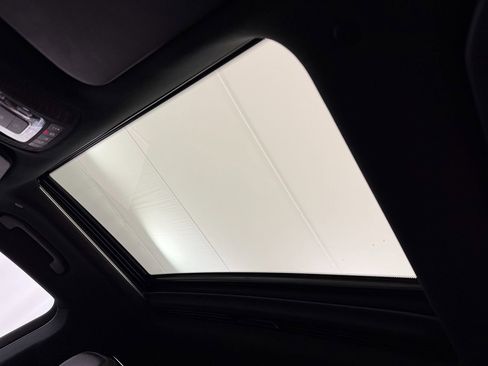 Used 2020 Mercedes-Benz GLS 450 4MATIC image 9