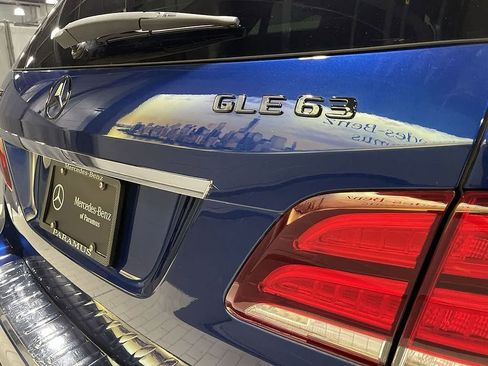 Used 2019 Mercedes-Benz GLE 63 AMG 4MATIC image 19