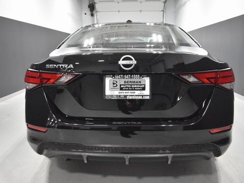 New 2025 Nissan Sentra SV image 9