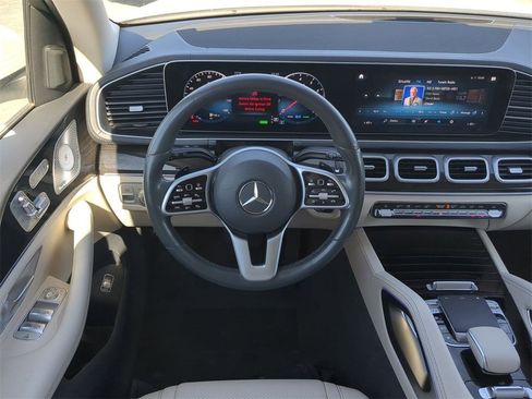 Used 2020 Mercedes-Benz GLS 450 4MATIC image 17