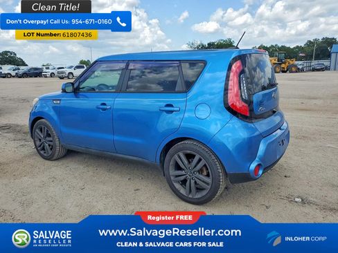 Used 2015 Kia Soul + w/ Audio Package FWD image 3