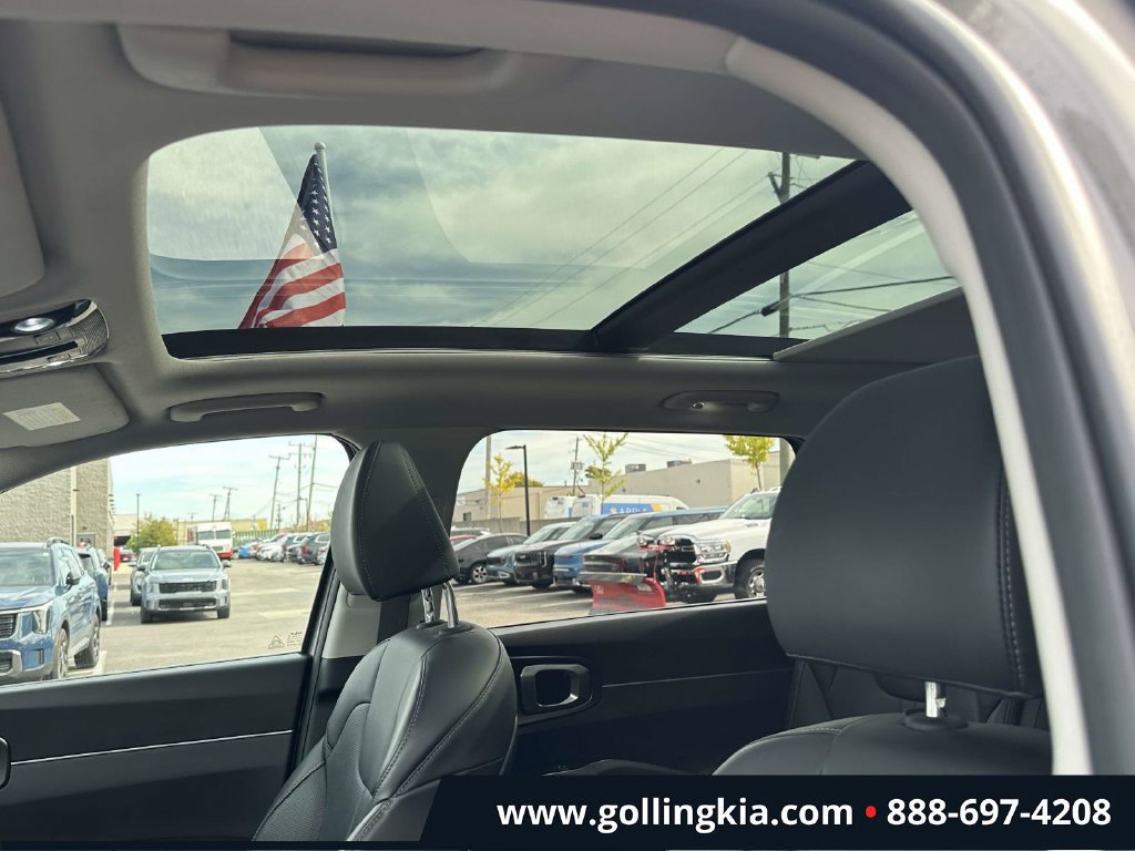 Certified 2025 Kia Sorento EX w/ EX Panoramic Sunroof Package AWD/4WD image 20