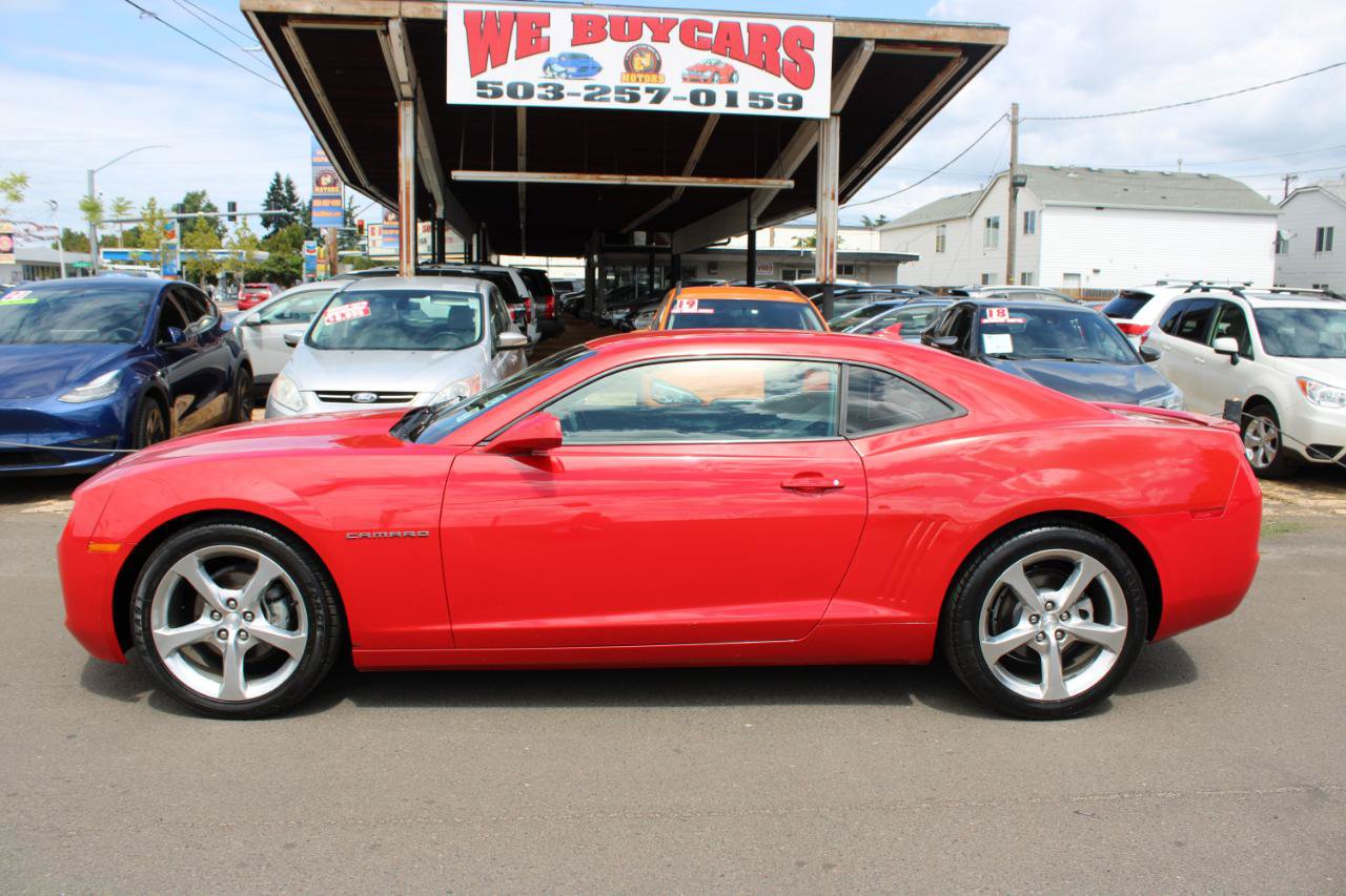 Used 2013 Chevrolet Camaro LT w/ RS Package RWD image 3